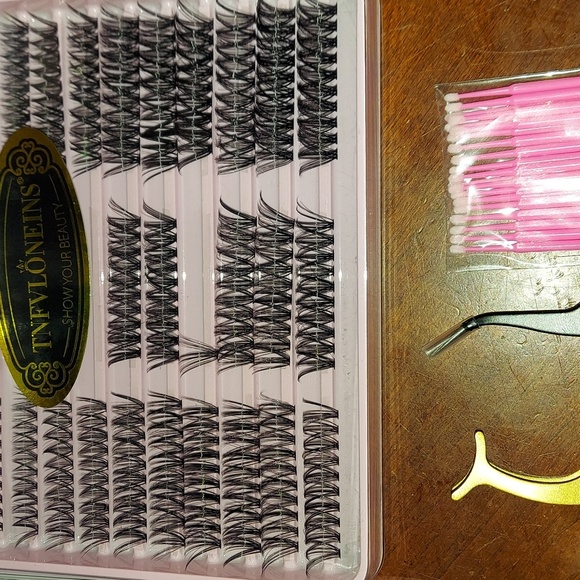 All Individual eyelash bundle - Picture 3 of 15